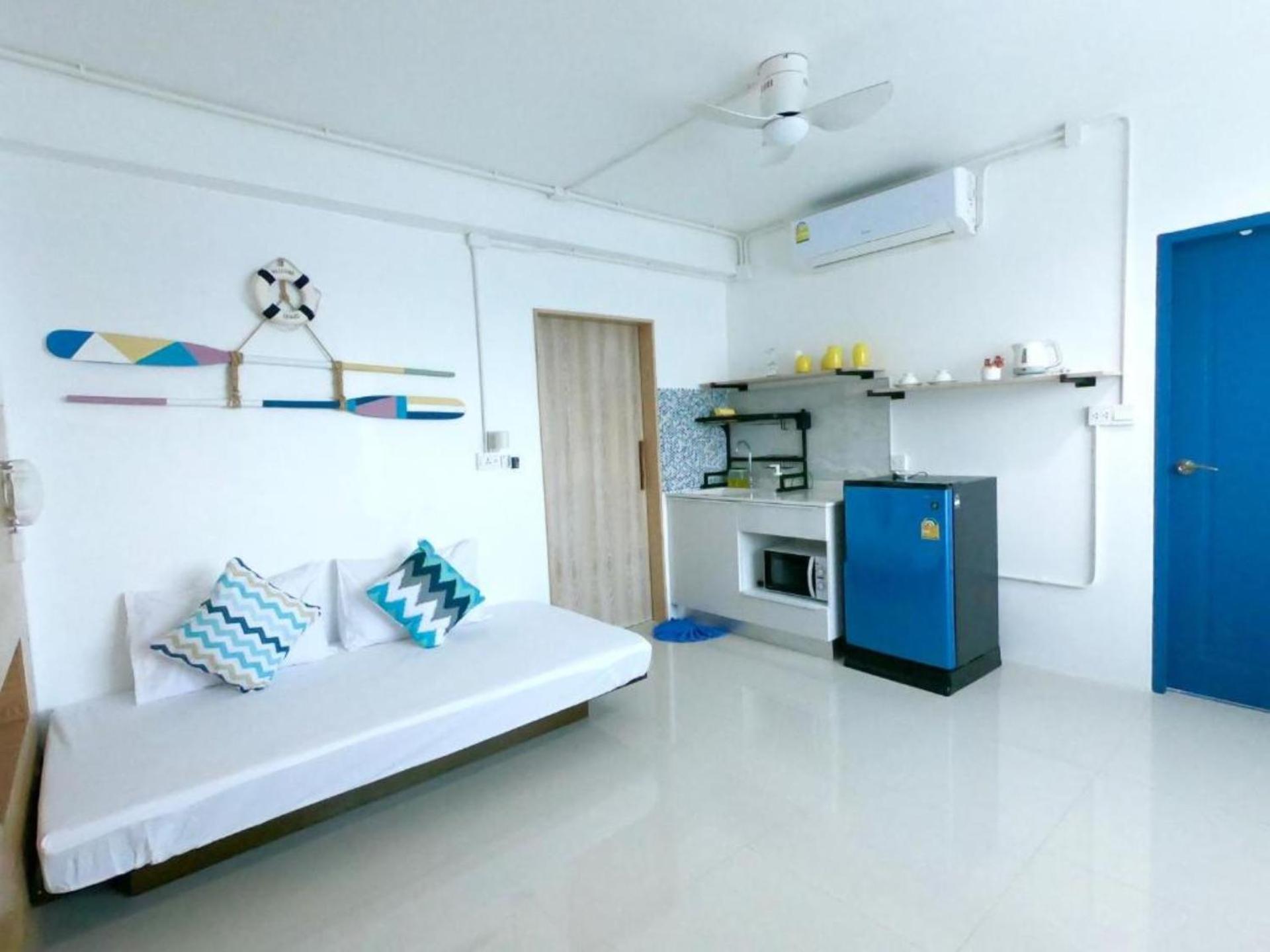 The Rock Samui Poshtel Lamai Beach Номер фото