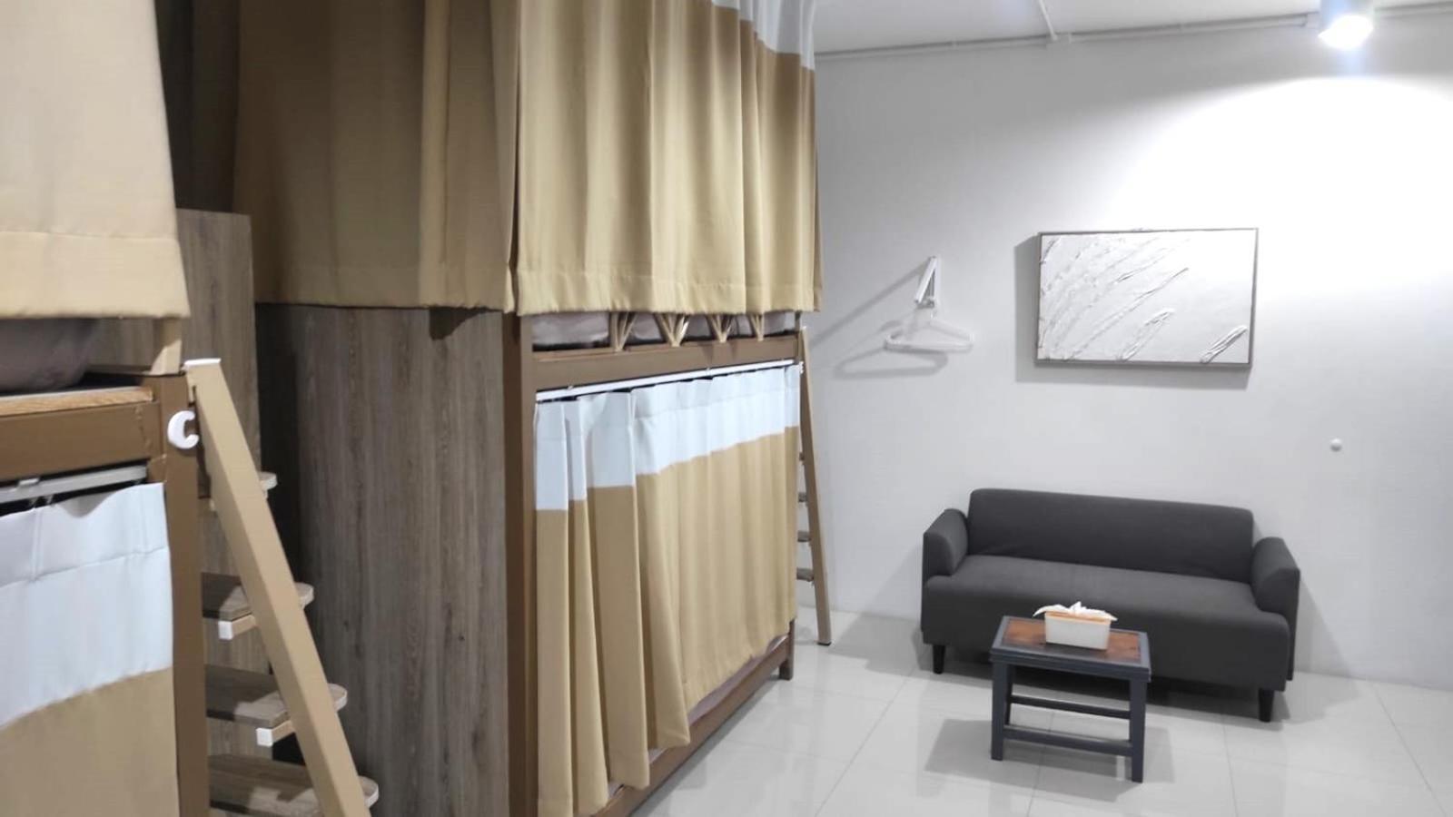 The Rock Samui Poshtel Lamai Beach Номер фото